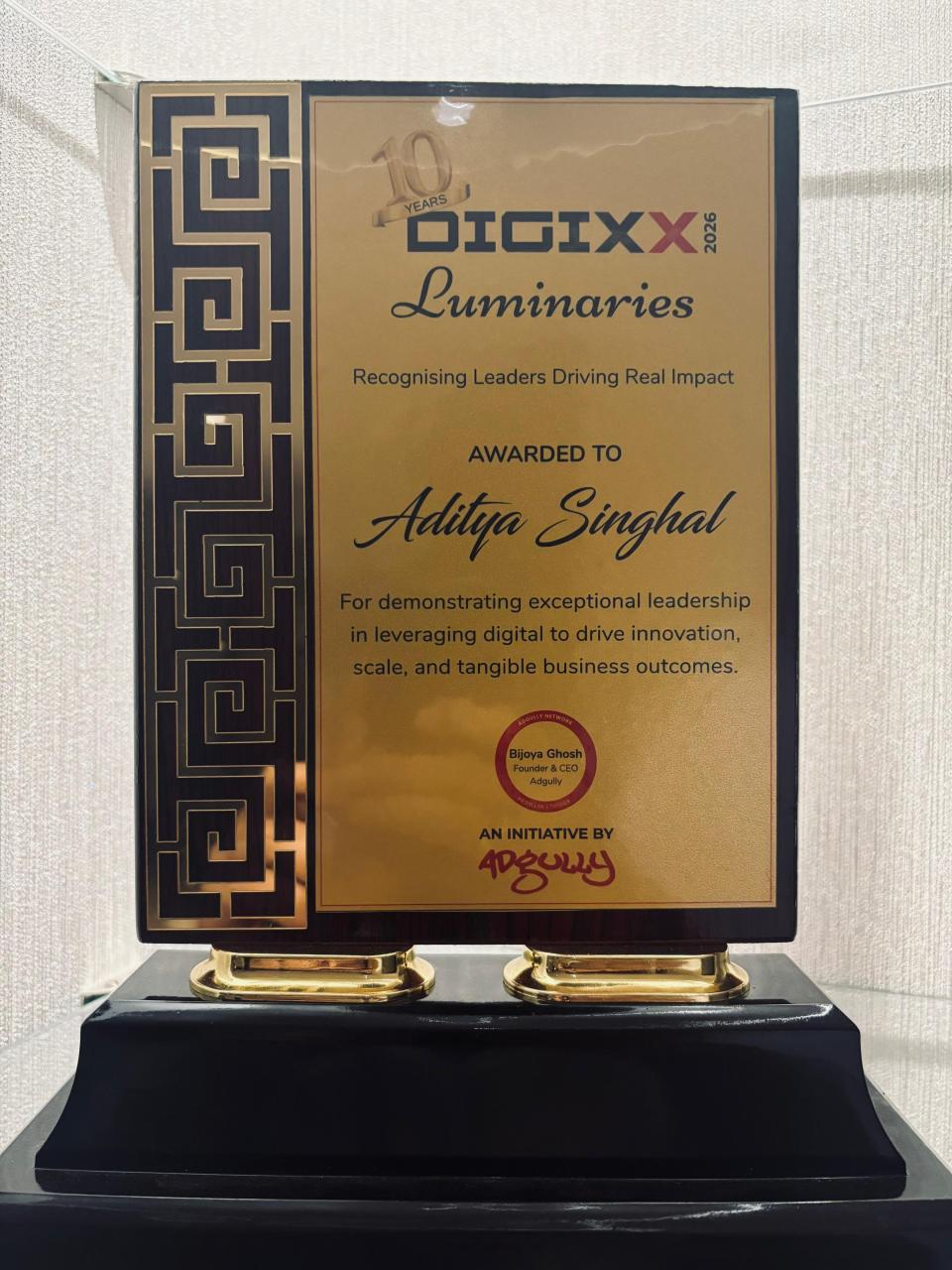 DIGIXX 2026 Luminaries award trophy presented to Aditya Singhal